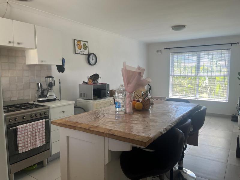 2 Bedroom Property for Sale in Bergvliet Western Cape